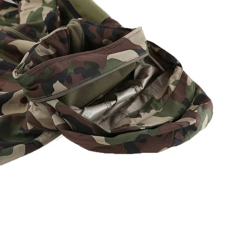 Outdoor Fleece Jacket Shell Tactical Jackets Camo Coats Airsoft Training Durable Hunting Clothes Windbreakers Men Clothing