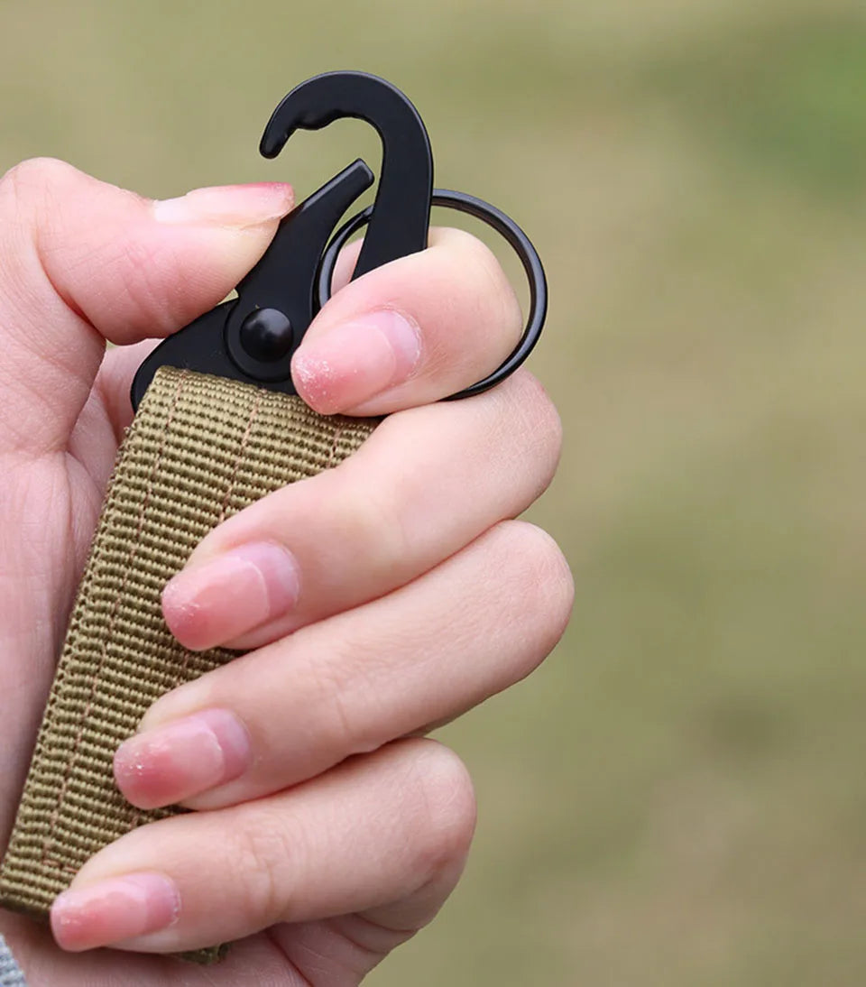 Tactical Molle Clip Buckle Nylon Belt Key Ring Keychain Holder Carabiners Hanger Buckle Hook for Outdoor Hiking Camping Climbing