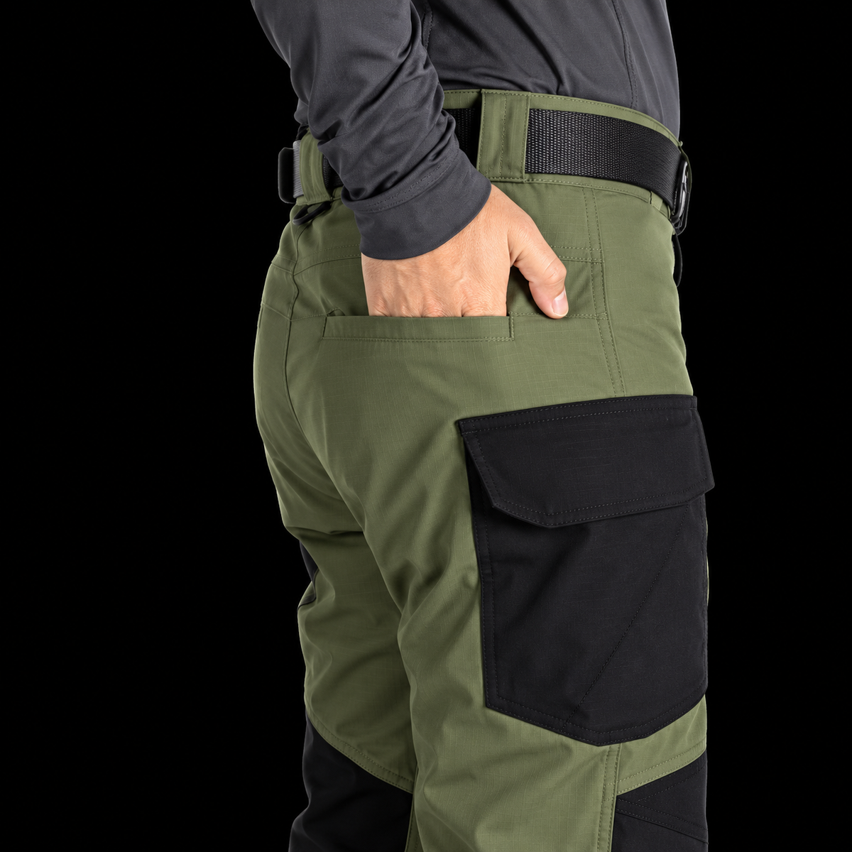 SHADOWSTRIKE™ Tactical Softshell Suit