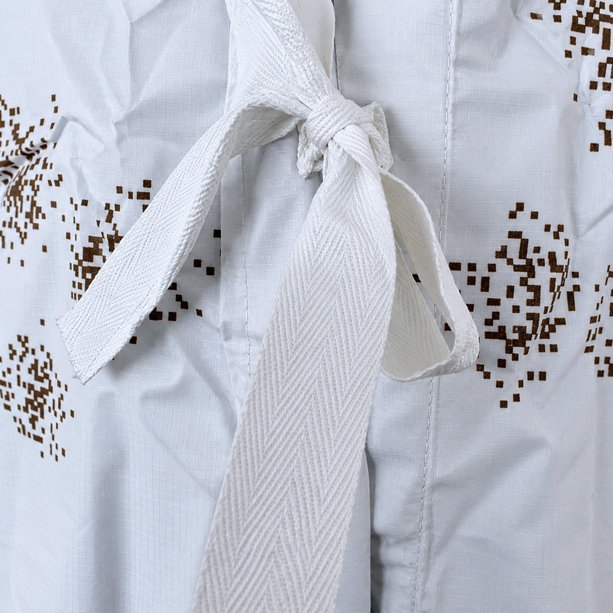 WHITE GHOST™ Winter Camouflage Concealment System